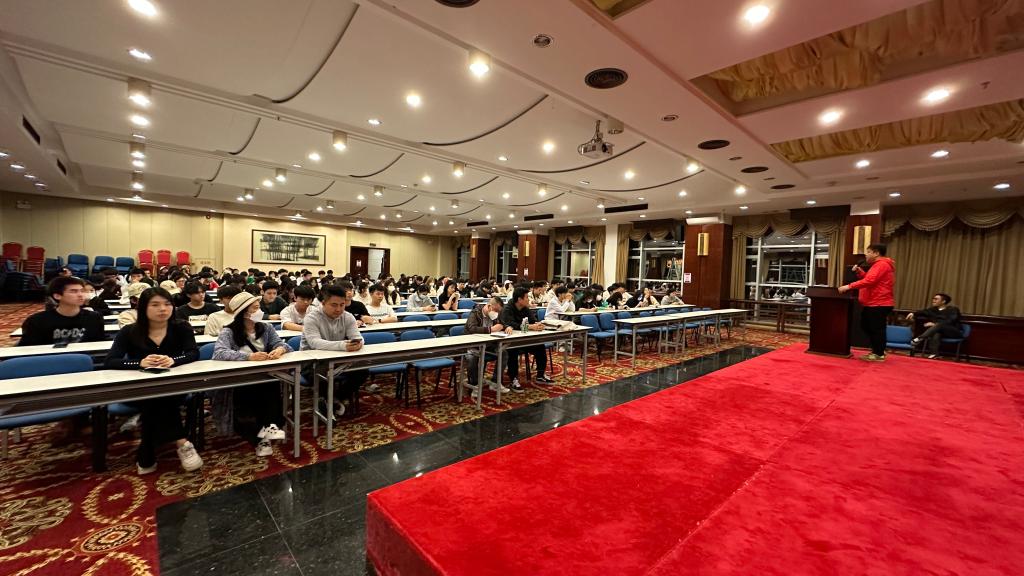 685c620237f4148a05070fd57c607ee